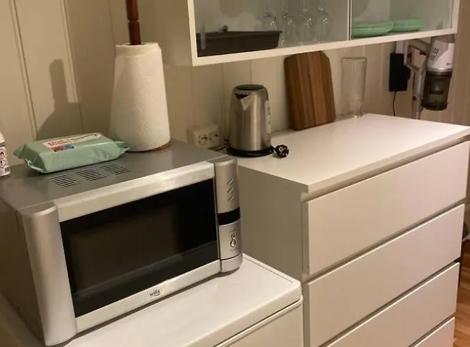 Koselig 2 Roms Norheim, Haugesund 아파트 *
